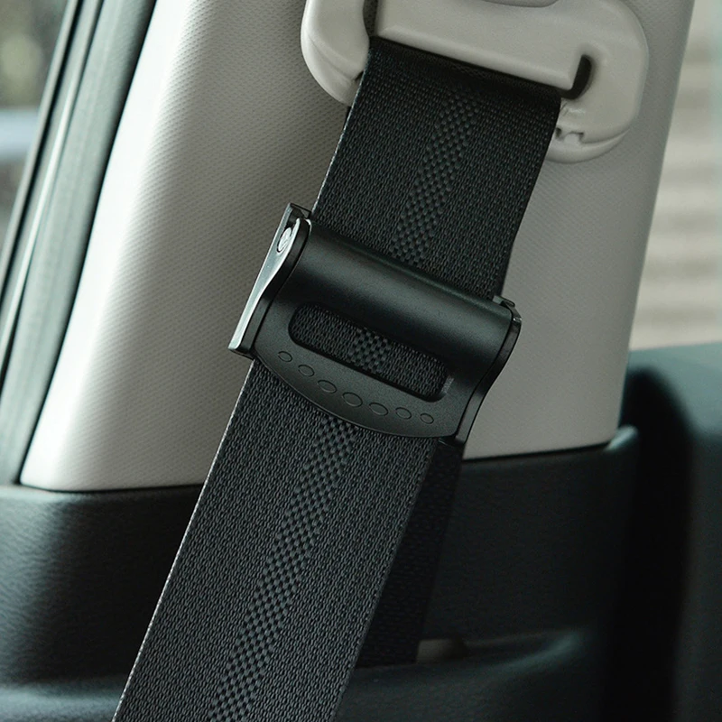 Clip per cinture di sicurezza per auto Fibbia per tappo per auto Sicurezza regolabile Rilassamento Spalla Collo Accessori universali per la decorazione di interni auto - immagine 4