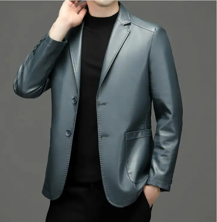 Men's Leather Jacket Collar Detail