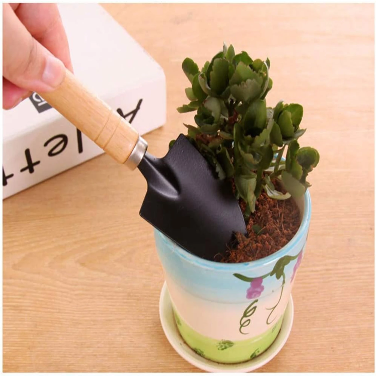 Efficient and Durable Black Metal Gardening Trowel-Set of 3 Mini Hand Planting Tools with Wood Handle including Small Shovel,