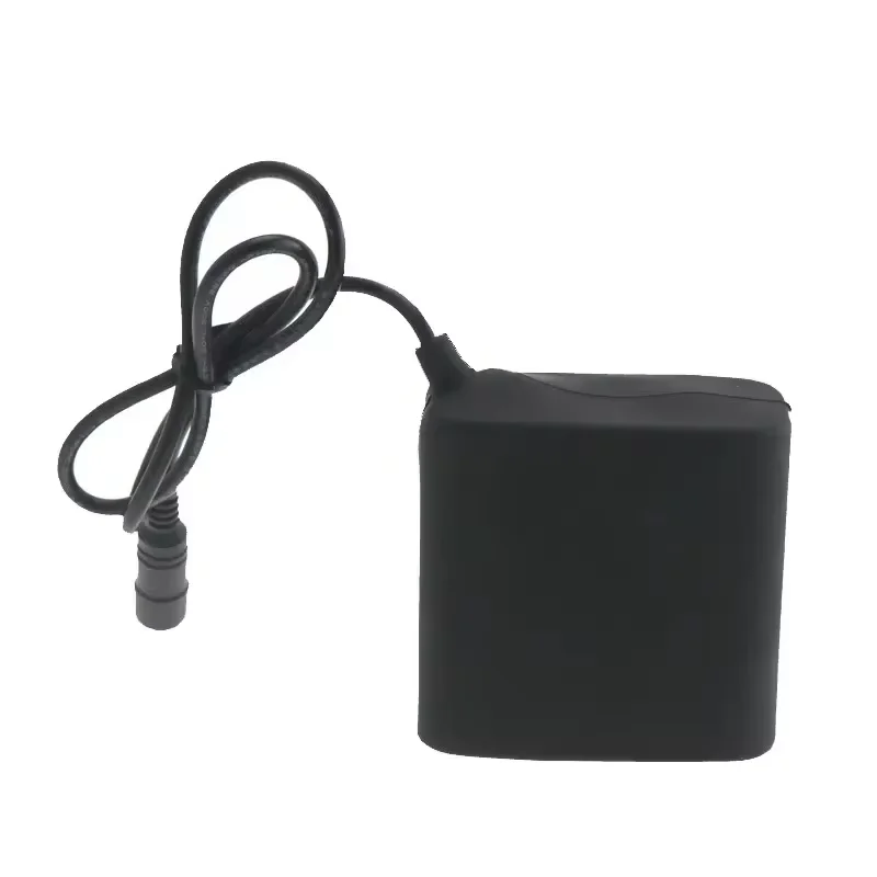 Rechargeable battery AIMIHUO 8.4V Battery Pack 18000mAh 8x18650 Li-ion Rechargeable Battery with Waterproof Silicone Case For Headlight Backup