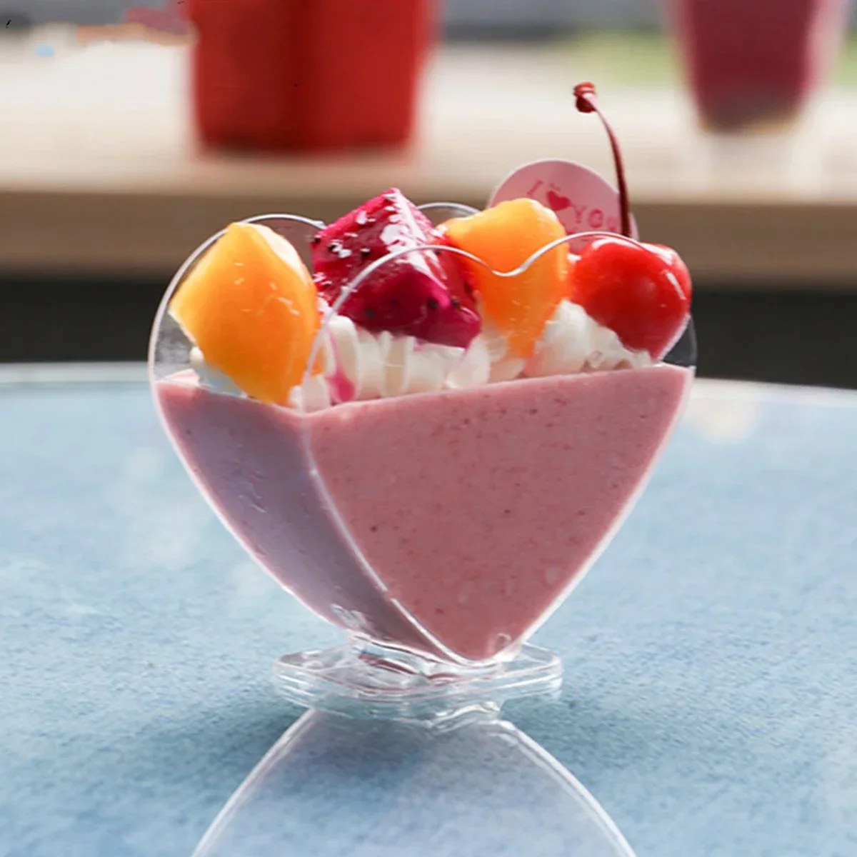 Plastic dessert cup, heart-shaped mousse cup, various occasions