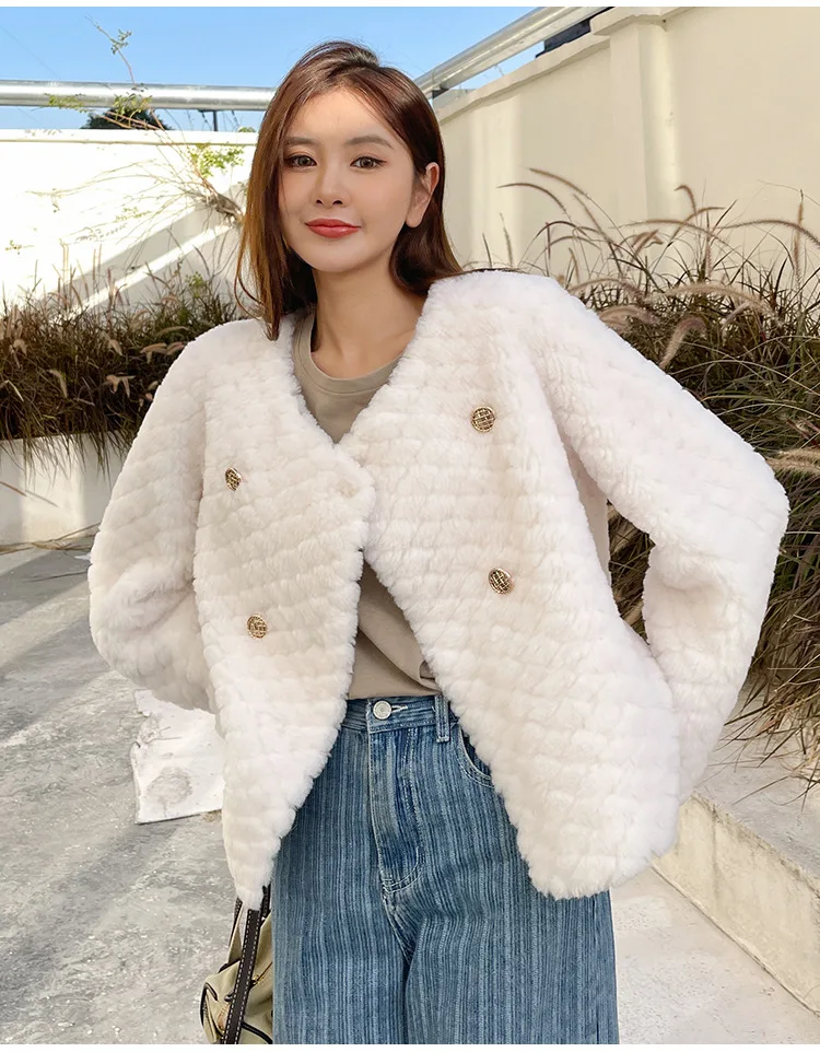 Winter New Popular Sheep Shearing Coat Female Wool Fur Mao Mao Coat Factory Wholesale.