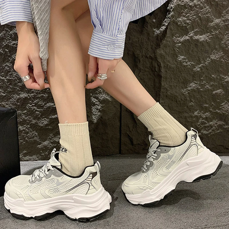 Outdoor Women Sneakers Casual Lace-Up Fashion New Versatile Casual Platform Pumps Basket Platform Breath Mid Heels Size 35-44