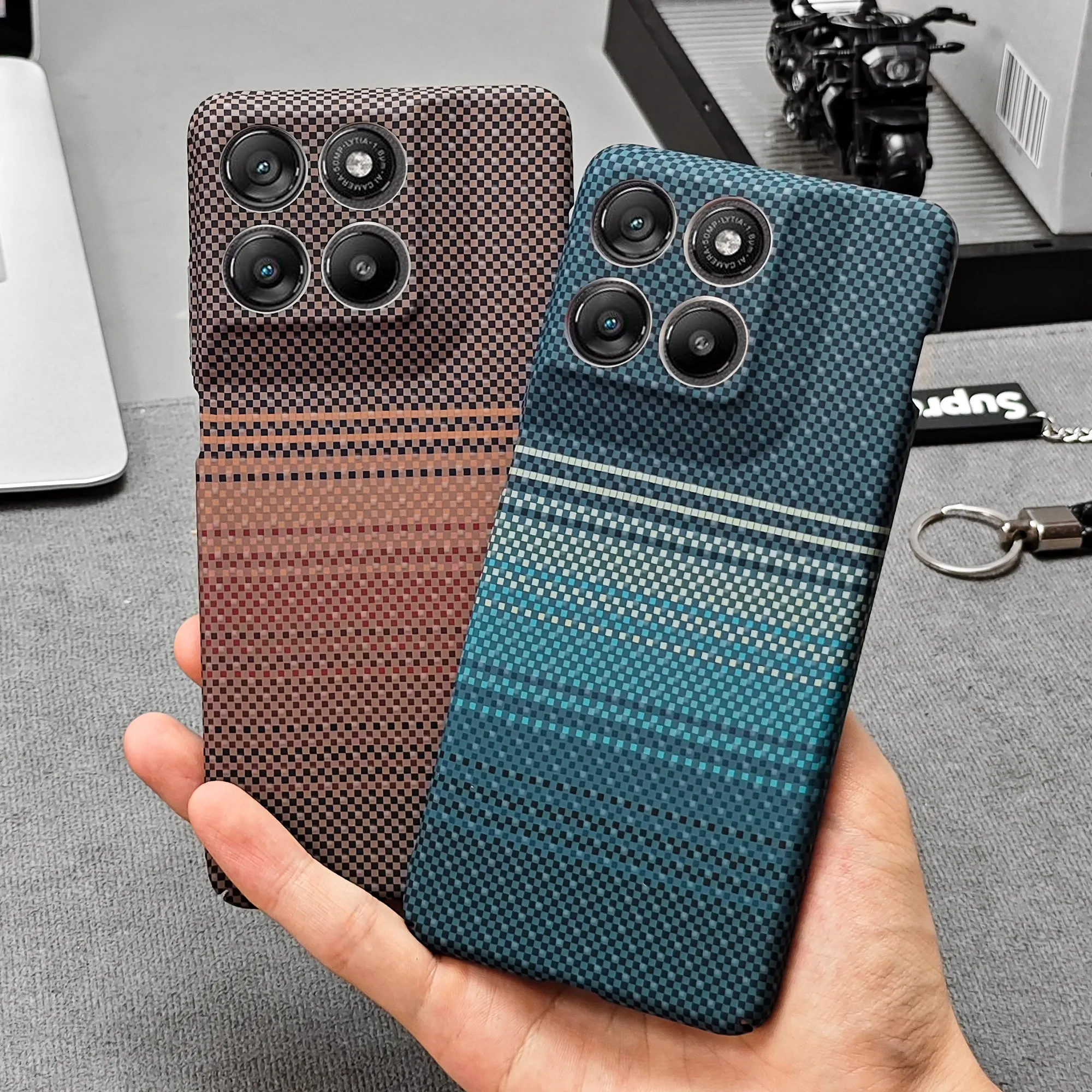Luxury Kevlar Striped Back Cover with Wireless Charging Support