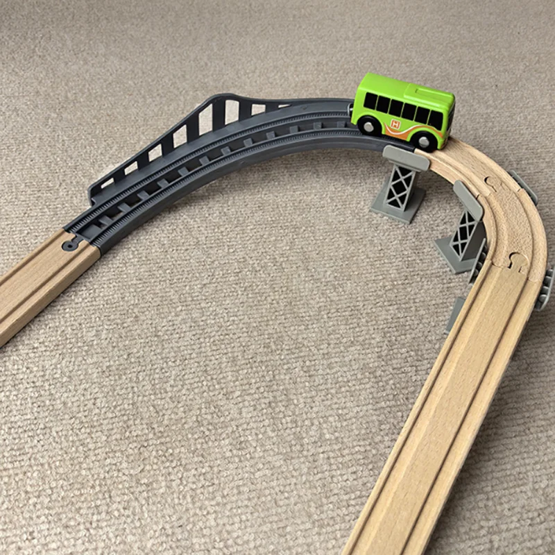 새로운 나무 기차 트랙 장면 루즈 파츠 곡선 트랙 장난감 모든 브랜드의 나무 트랙 장난감과 호환 가능