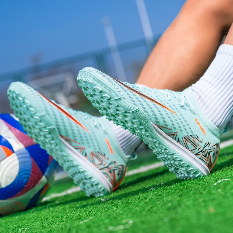 Men's Soccer Shoes TF/FG Non-Slip Turf Soccer Cleats Personalized Design Sport Shoes Casual Sneakers Fashion Football Boot 35-45