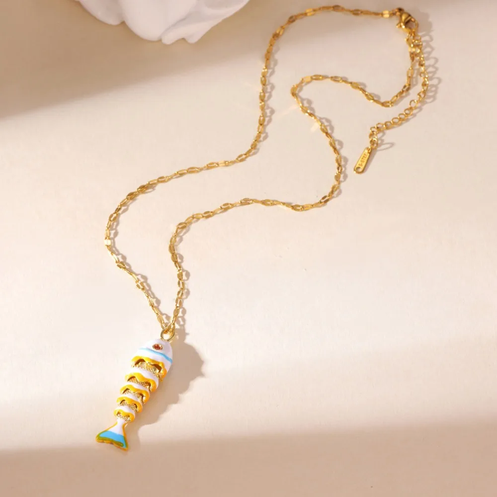 Ocean Series Colorful Tiddler Fish Necklace Personalized Fashionable Goldfish Collarbone Chain Charming Women Jewelry Gifts