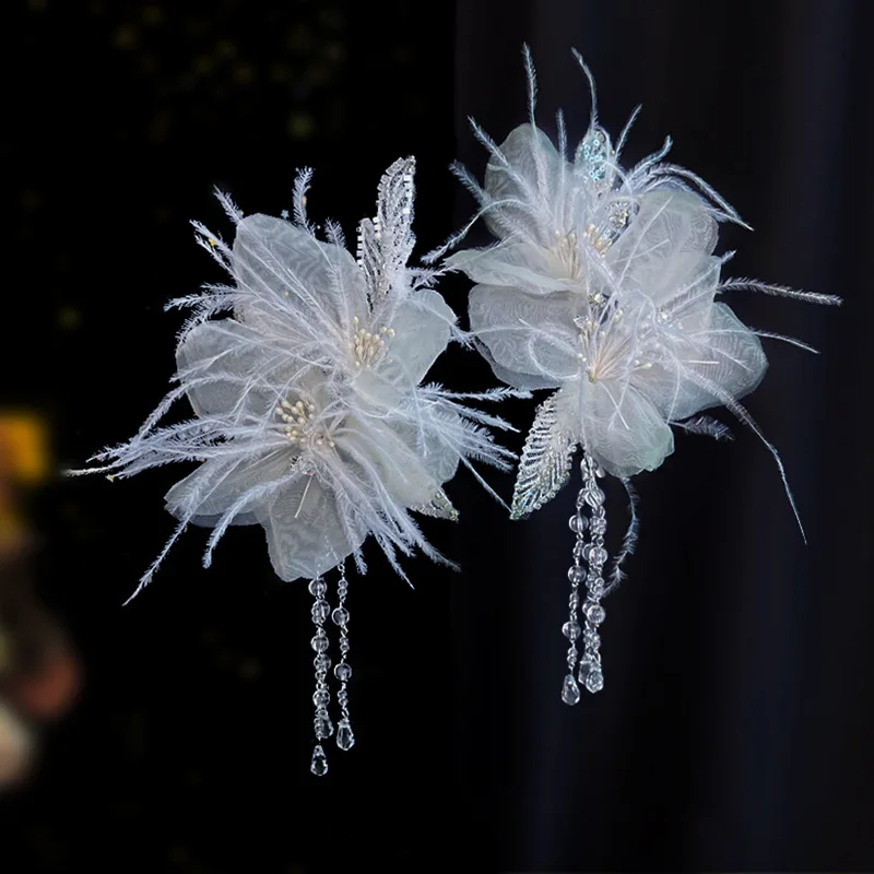 

White Dreamy Feather Hair Pin Elegant Style Handmade Hair Accessories for Brides Hair Decorative Ornaments