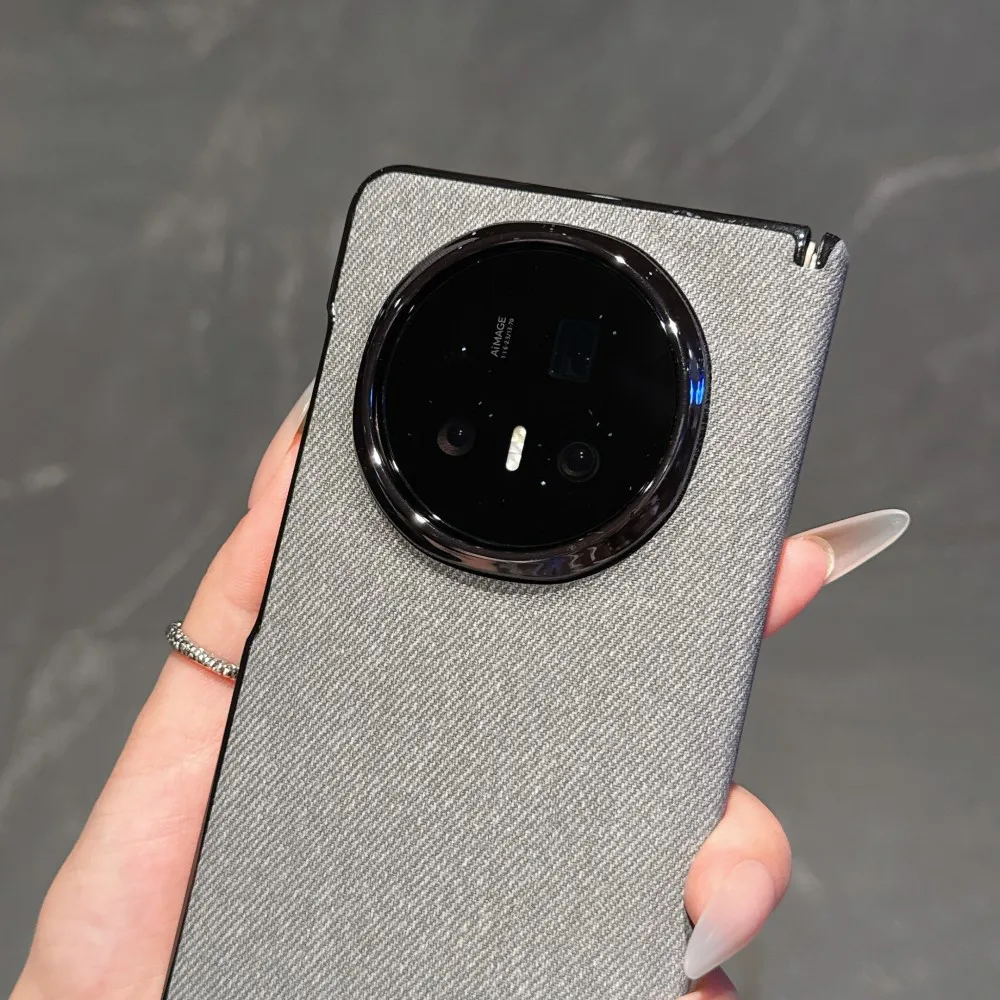 Luxury PU Leather Magnetic Wireless Charging Protective Back Cover Case