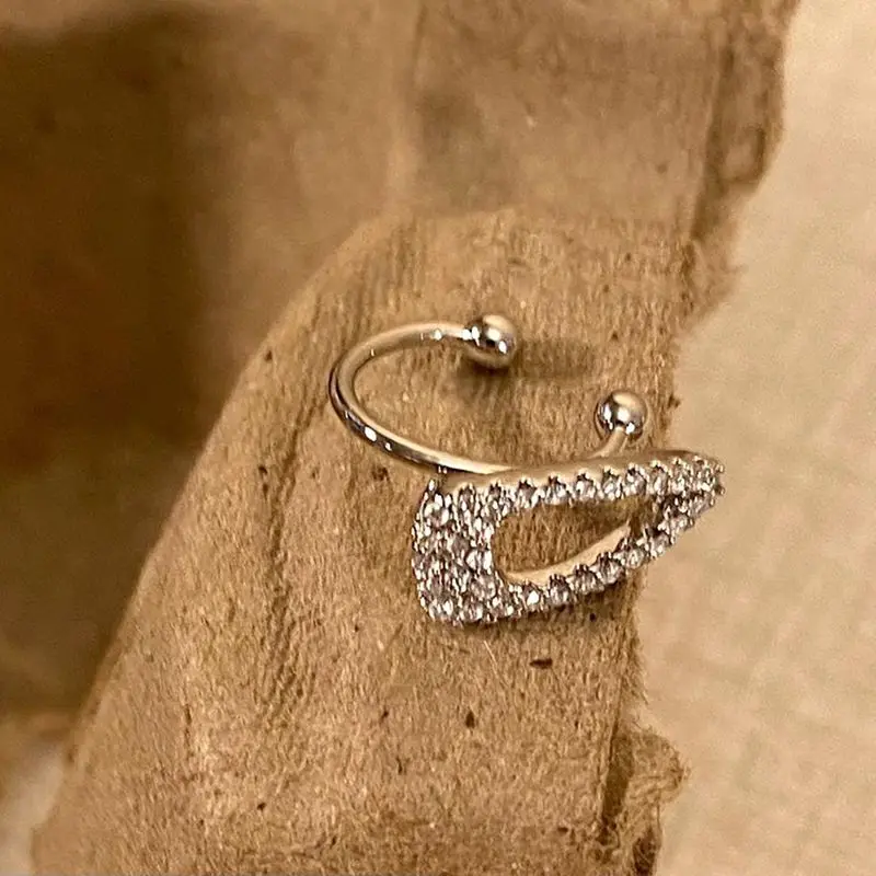 女性のためのジルコンメタルイヤリング,ピアスなし,幾何学的なイヤー