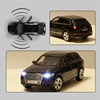 1:32 AUDI Q7 SUV Alloy Car Model Simulation Diecasts Metal Vehicles Car Model High Simulation Sound and Light Childrens Toy Gift 4