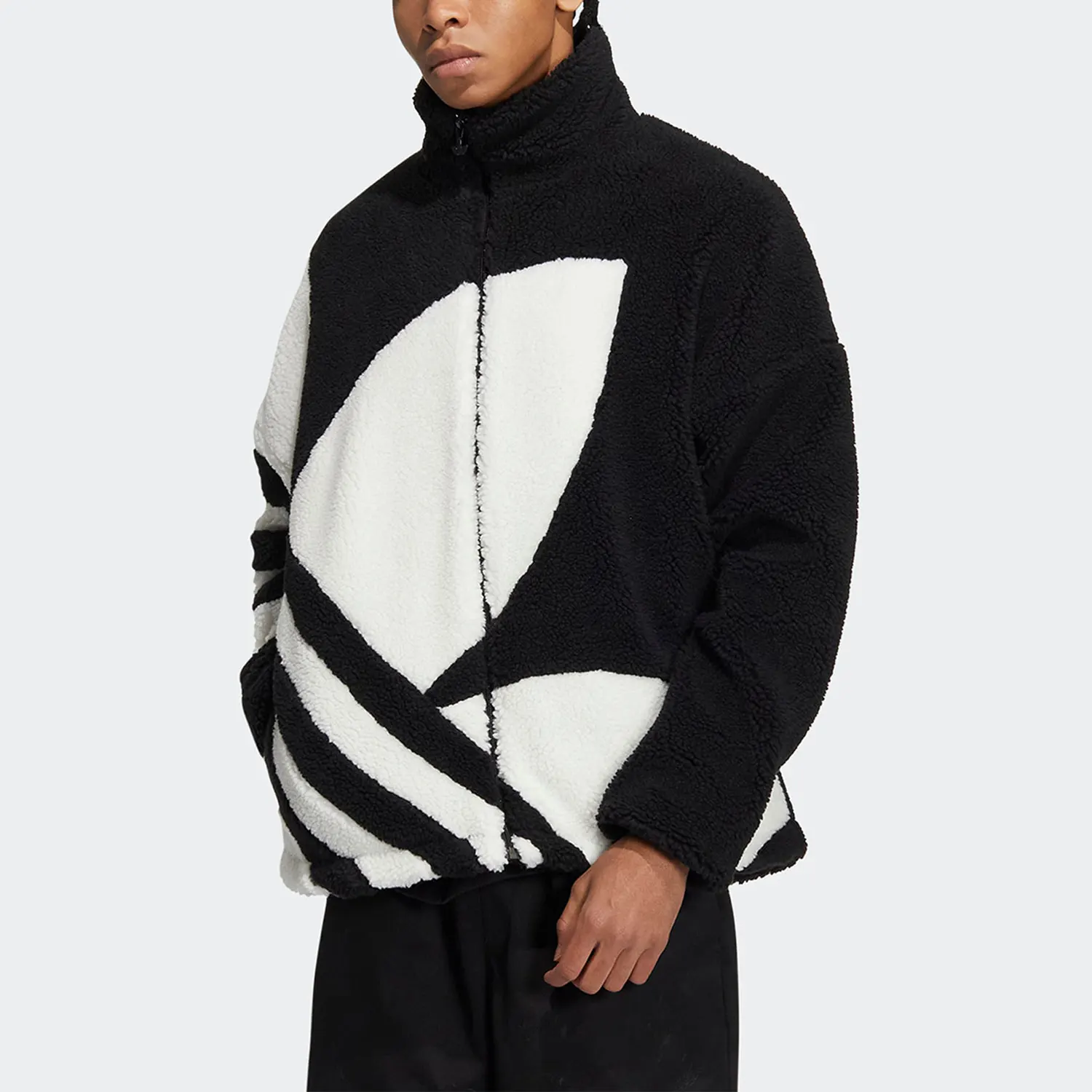 Adidas Originals Veste de sport chaude en fausse peau de mouton pour hommes et femmes HR3486 1 Adidas Originals Veste de sport chaude en fausse peau de mouton pour hommes et femmes HR3486 1