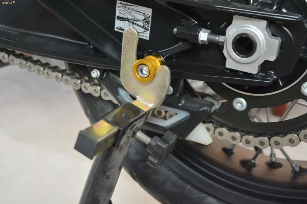  ĵ Swingarm Spools Ű GS500F  Ĺ ĵ  ̴ 2003 2004 2005 2006 2007 2008 2009
