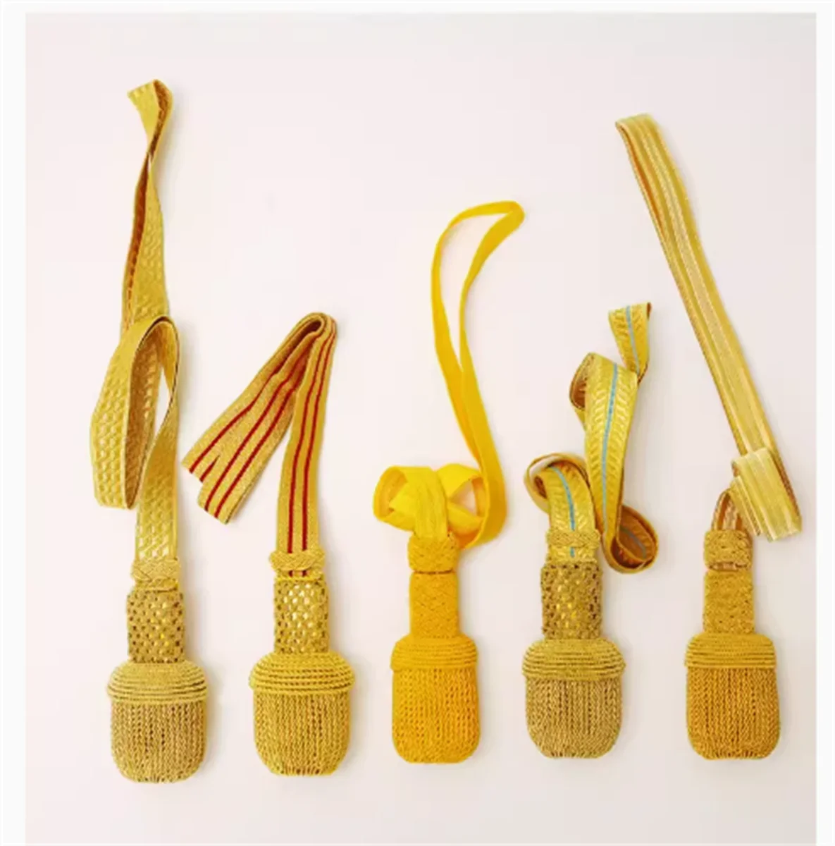 Fine replication of metal wire sword tassels and sword knot props in Germany and other countries