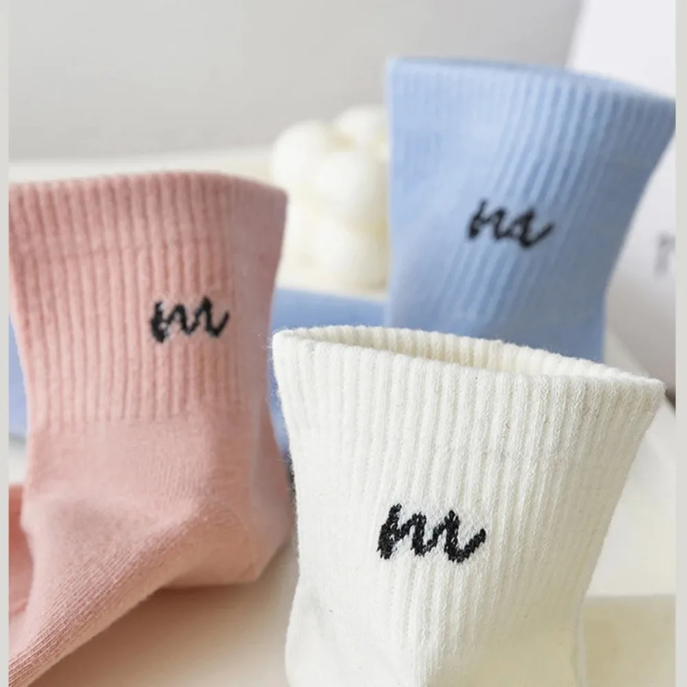 Sports Socks 5 Pairs Letter Print Socks Comfy & Breathable Sports Short Socks Women's Stockings & Hosiery Soft Comfy All-match Short