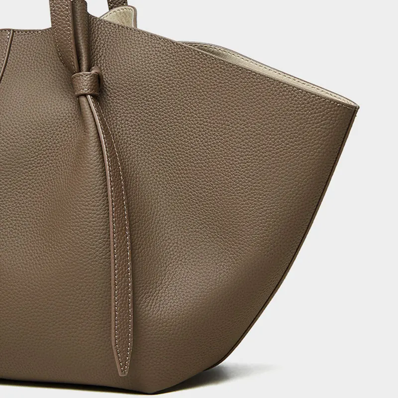 Leather Handbag Head layer cowhide large capacity tote bag genuine leather women's bag fashionable bat versatile commuting handbag
