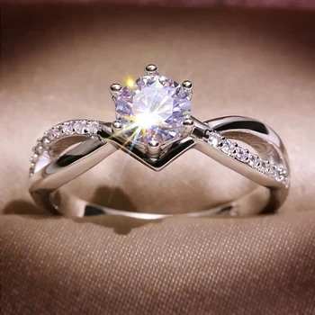 Silver 6-Claw Zirconia Ring – Women’s Proposal & Bridal Jewelry