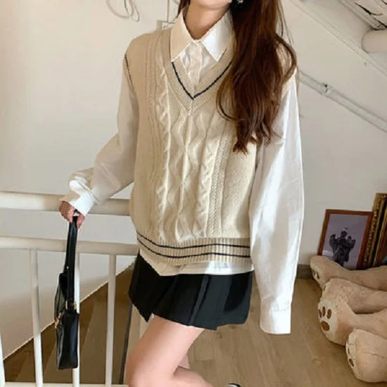 Women's Korean Fashion Vintage Floral Knitted Vests And Pure Color Long  Sleeved Undershirts – Kawaiifashion