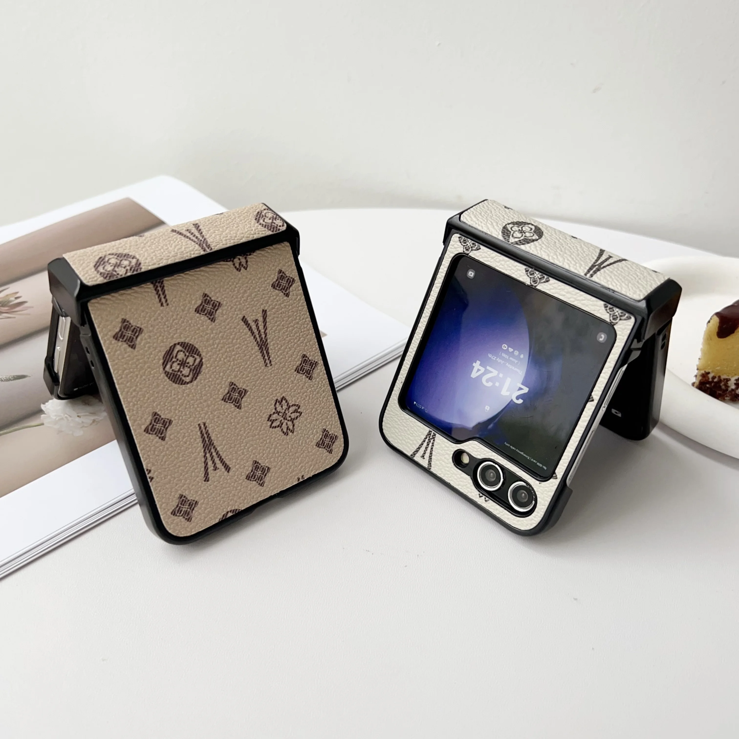 Luxury Pattern Leather Phone Case with Hinge Protective Jacket - Premium 7-Piece Set
