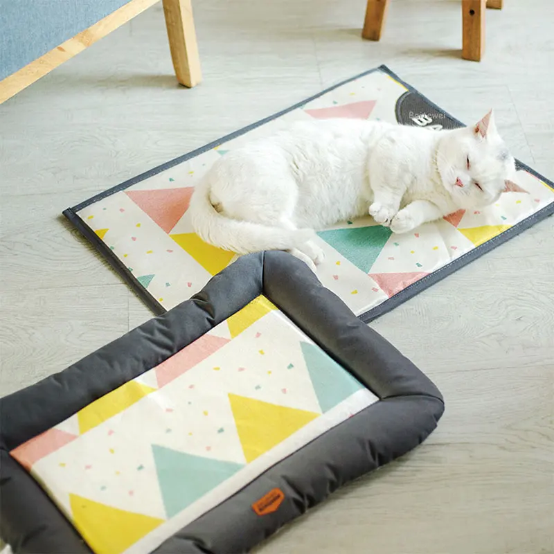 Dog Summer Cool Ice Pad Blanket Sofa Breathable Gel Cooling Sleeping