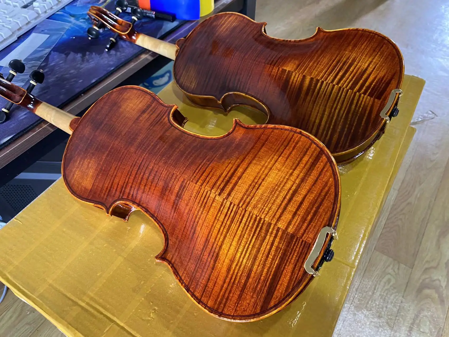 strong tone ! Fully handmade Violin 4/4 Stradivari vionlino Professional musical instrument + Case, Bow, Rosin,violin strings