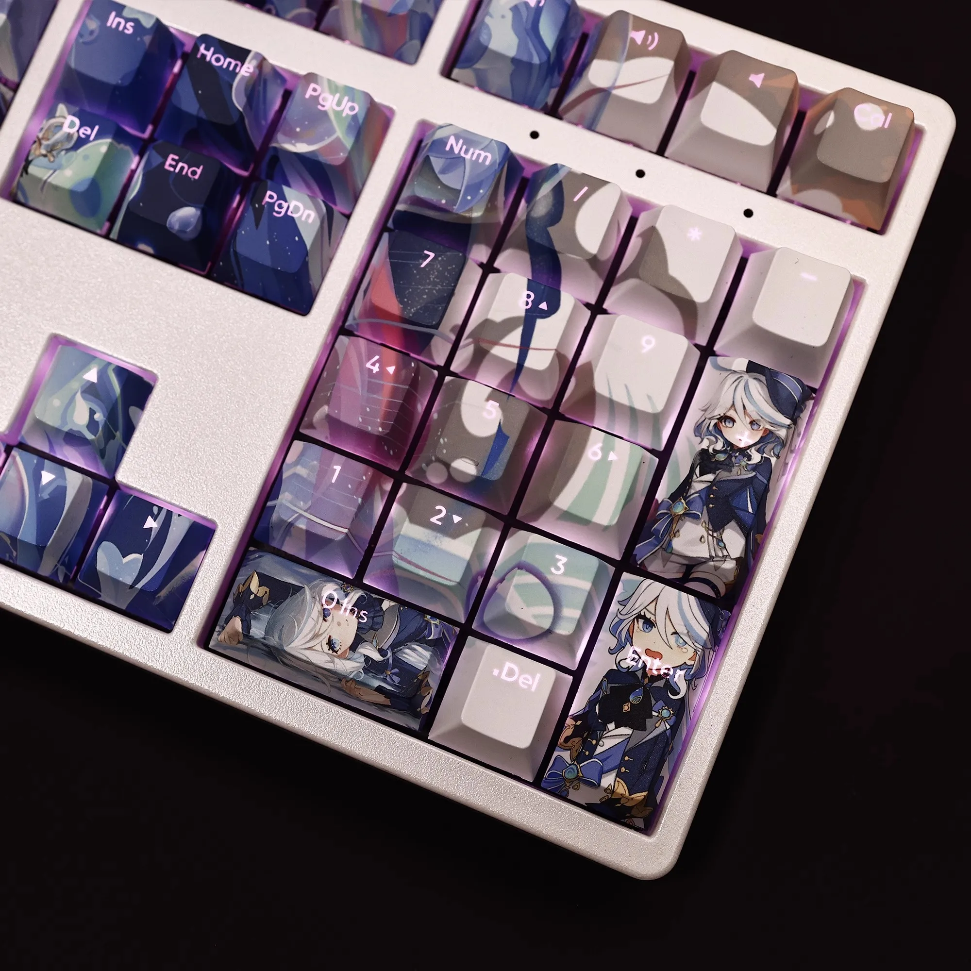 Genshin Impacto Furina Keycap 3rd Generation Pbt Dye Subbed Backlit Keycaps Anime Game Key Caps para Ansi 61 87 104 108 Chaves - Imagem 6