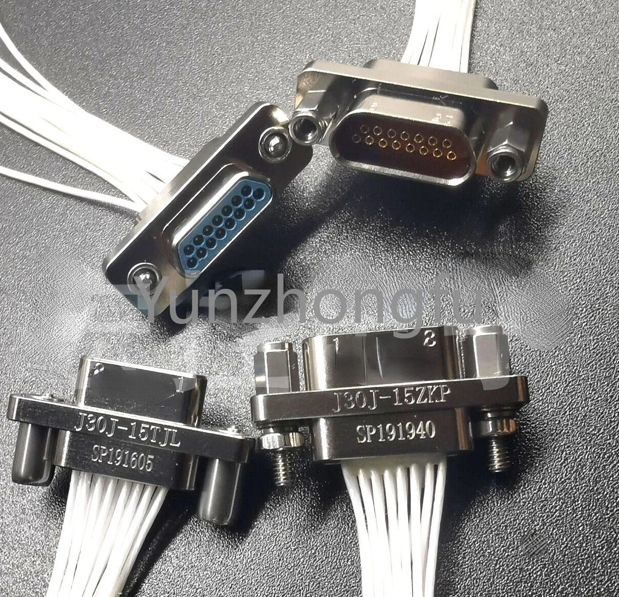 

J30J, прямоугольный разъем, фотогалерея, Φ 15-core