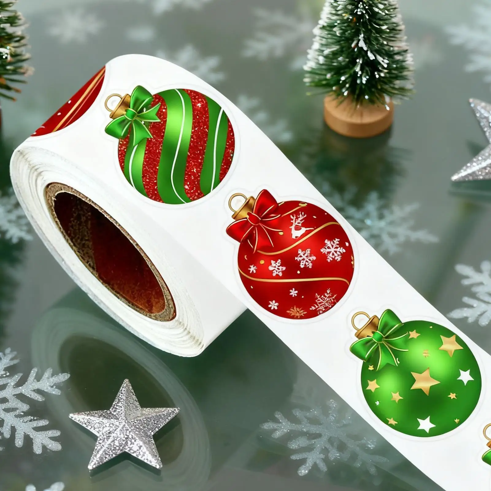 Christmas Stickers For Cards 500 Pieces Self-Adhesive Decals Christmas Tags Stickers Wrapping Label For Scrapbook Stationery