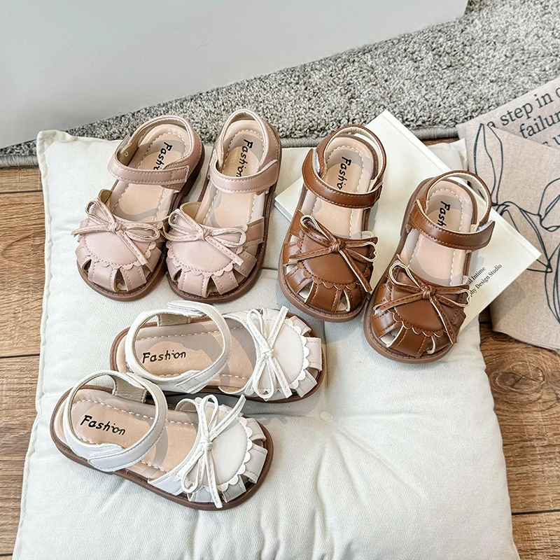 

Children Bowtie Sweet Sandals for Girls 2024 Summer New Beach Shoes Anti Slip Hollow Roman Fashionable Cute Children's Shoes
