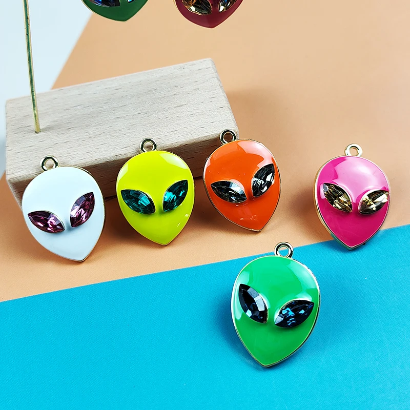 

ApeUr 10pcs Enamel Hip-Hop Rock Alien Charms Pendants Gold Tone Metal Charm Fit Earrings Bracelet Jewelry DIY Accessory