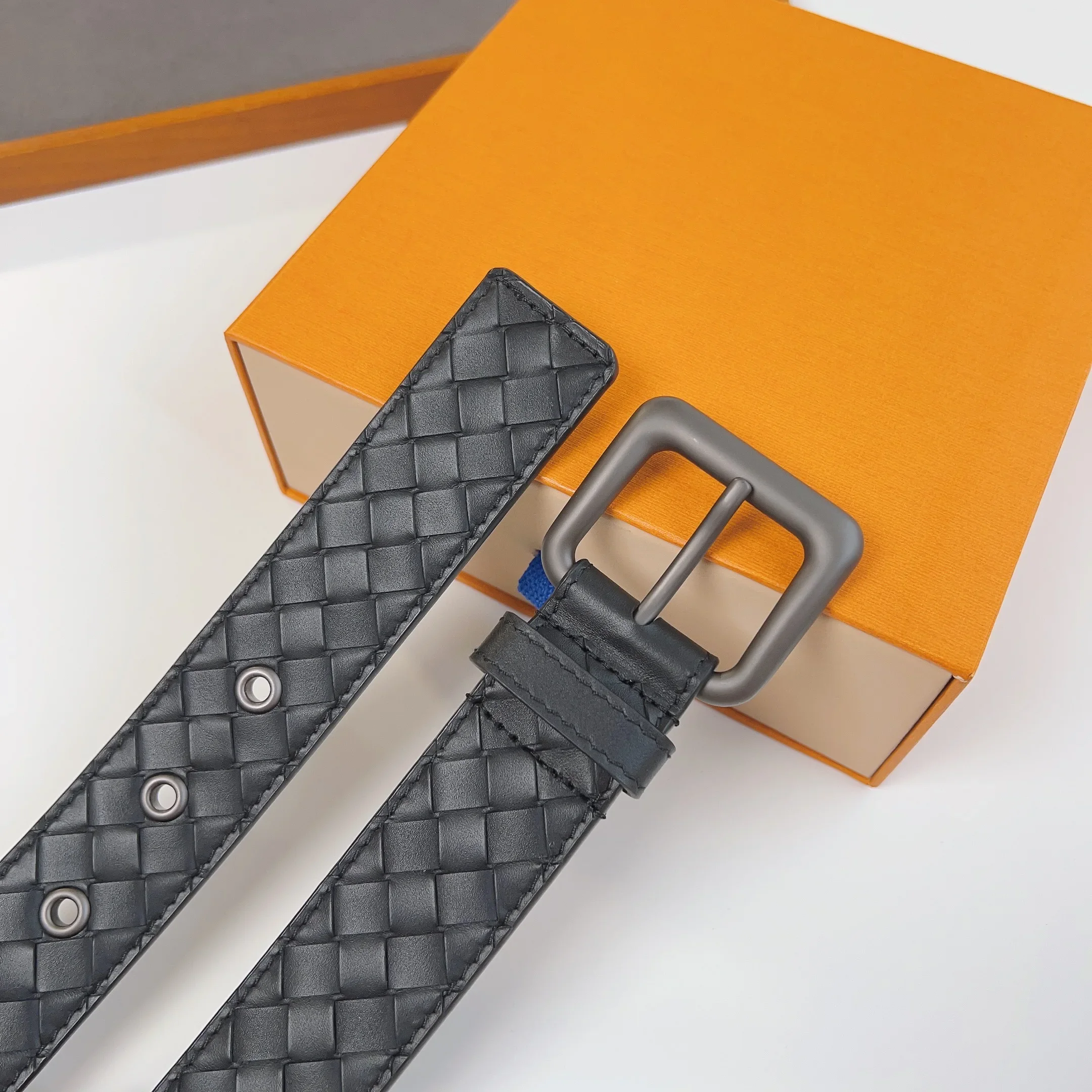 

Men'S Braided Belt Style Matte Pin Buckle Fetal Cowhide Classic Trend Versatile Fashion Men'S Casual Belt