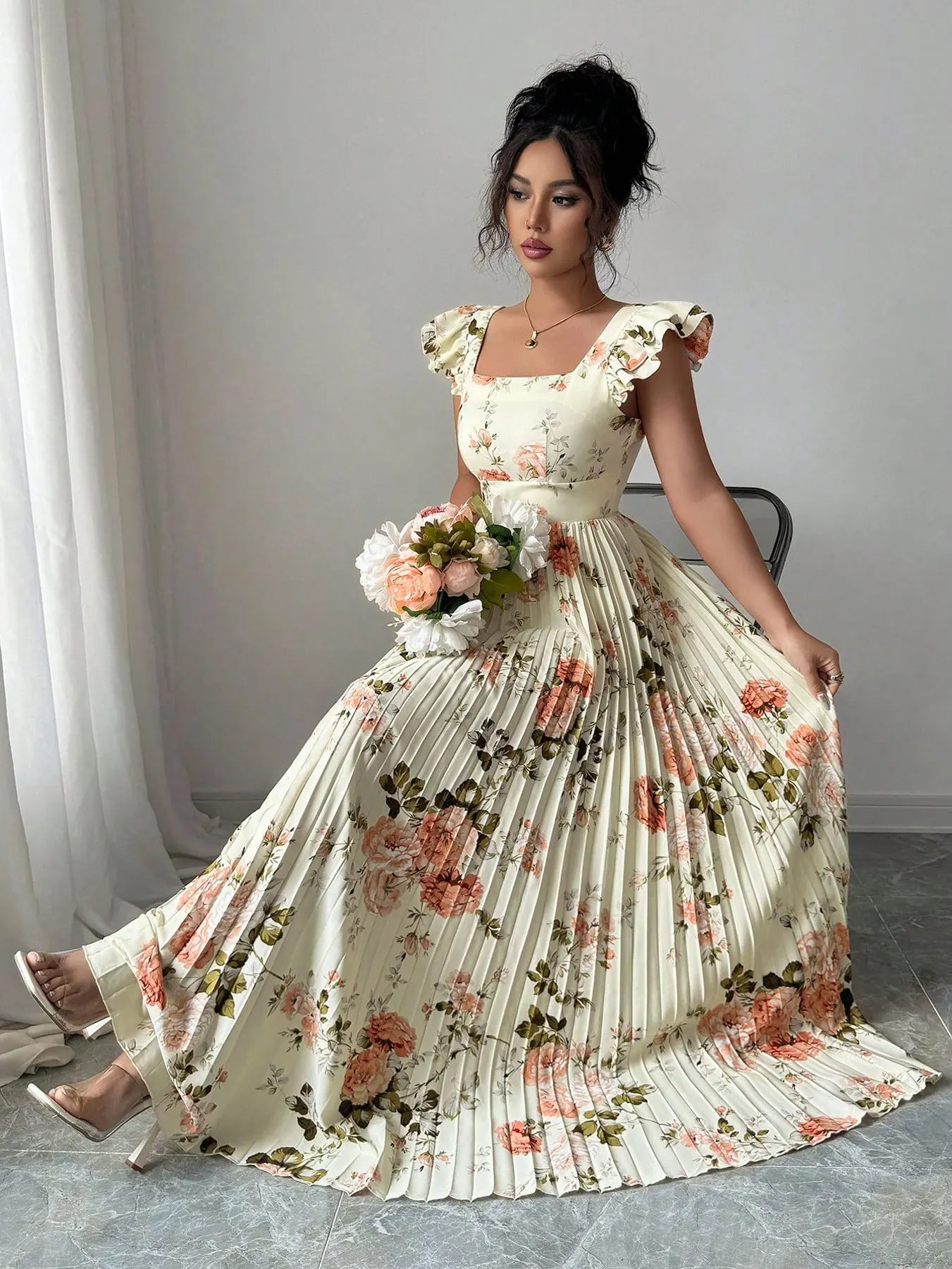 Gerafftes, bedrucktes, schmales Cami-Kleid, vielseitig, schick, unverzichtbar für Alltags- und Reise-Outfits – Detail 4