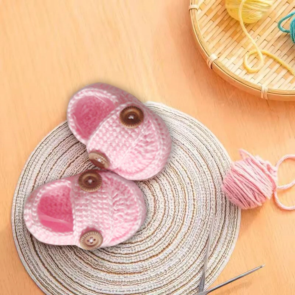 Handmade crochet Crochet knitted baby shoes, sandals garden shoes, newborn baby gifts