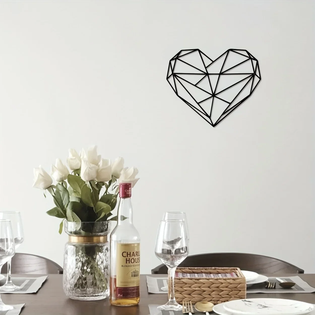 

Heart-shaped Wall Art Home Decor, Minimalist Line Metal Bedroom Livingroom Kitchen Bathroom Home Decor Modern Wall Hanging Decor