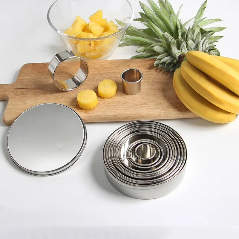 https://ae01.alicdn.com/kf/S92a9fadd19294ec8ae83e0f3bf4d2e0dm/304-Stainless-Steel-Mousse-Ring-Height-3cm-Diameter-3-12cm-12-Pcs-Set-Baking-Tools-Kitchen.jpg