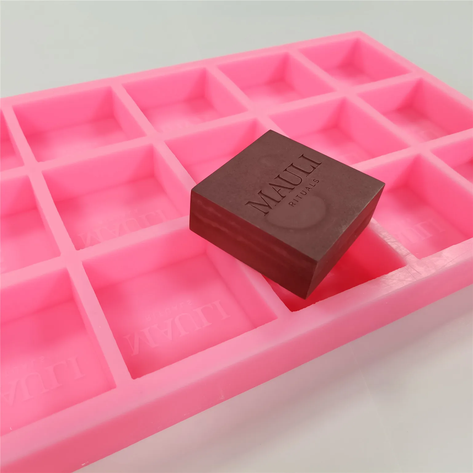 スイーツデコ用モールドと廃盤モンブランメーカー