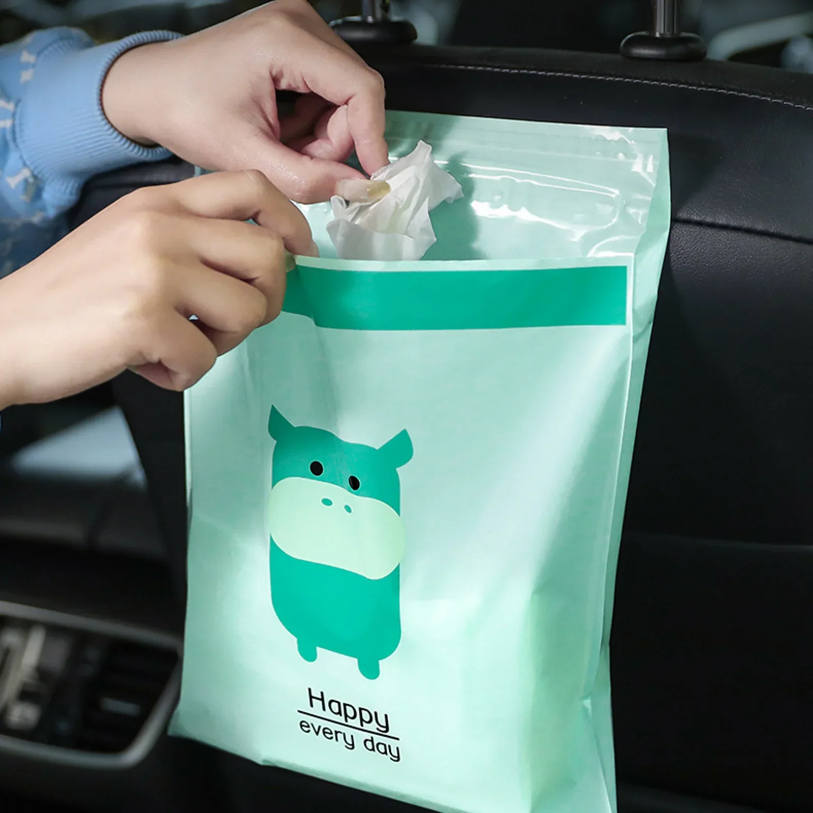 Car Trash Bag Disposable Self-Adhesive Garbage Can for Auto Seat Back Hanging Trash Bag Office Kitchen Garbage Storage