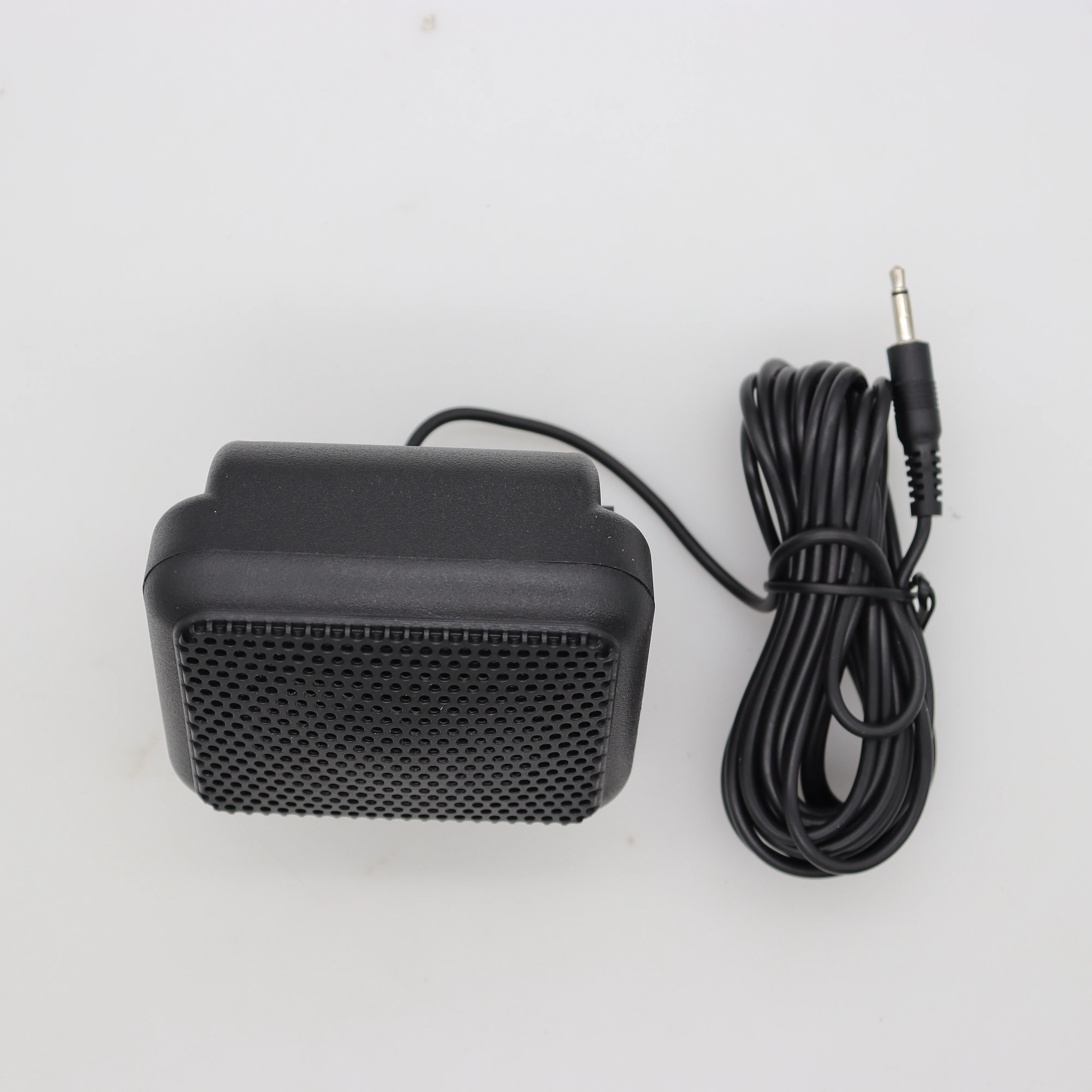 Two Way Radio Microphone Walkie Talkie NSP-100 Mini External Speaker Mobile Radio Microphone For Kenwood Yaesu ICOM Ham Car Loudspeaker