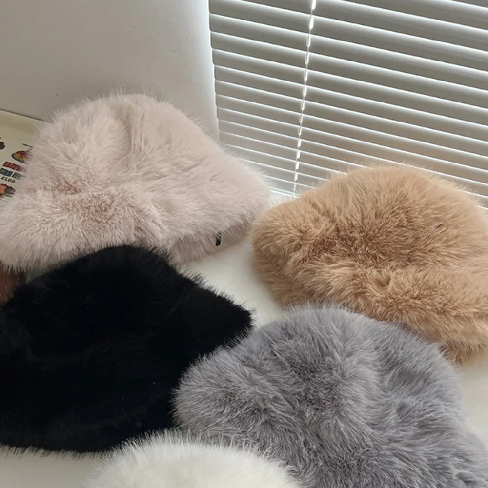 Knocking on Winter Snow Mountain Western Sichuan Tourism Plüsch-Fischer für Frauen, um sich warm zu halten und das Gesicht klein zu zeigen_voghion.com