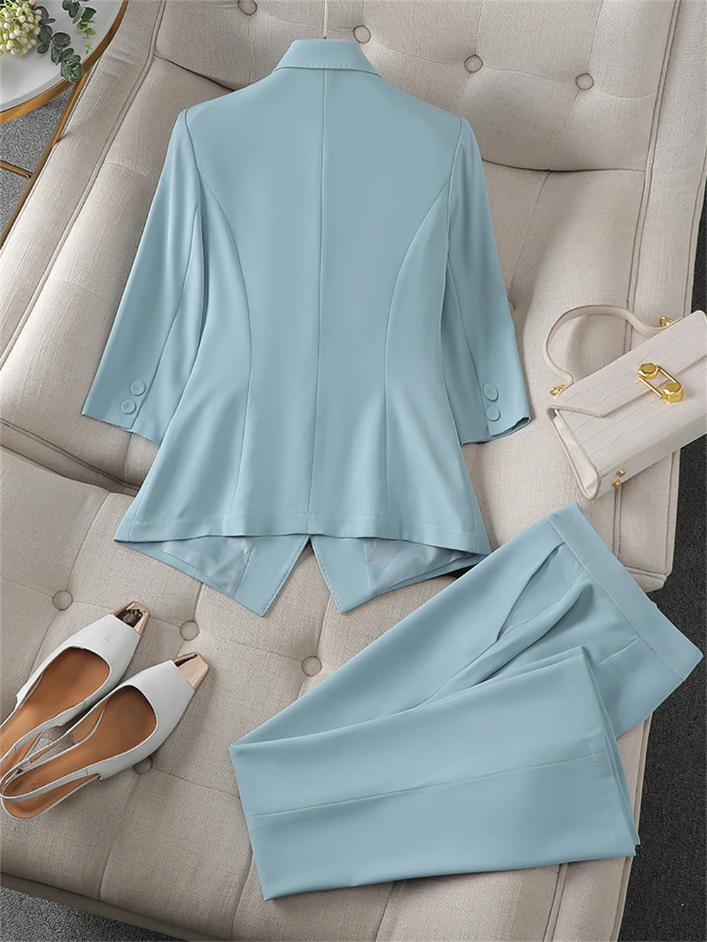 Рисунок 2 - Женский комплект из 2 предметов