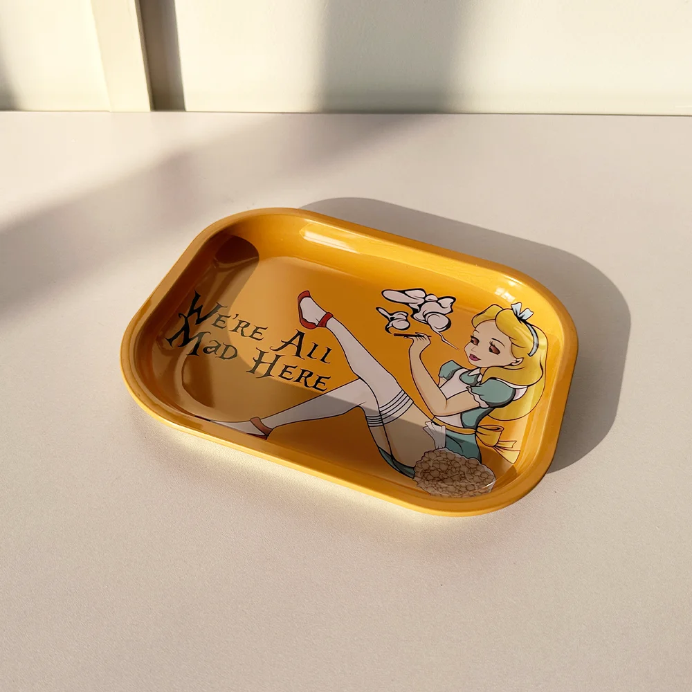 Yellow-Haired Girl Smoking Girl Pattern Cigarette Tray 180*140mm Metal Cigarette Tray Smoking Set Storage