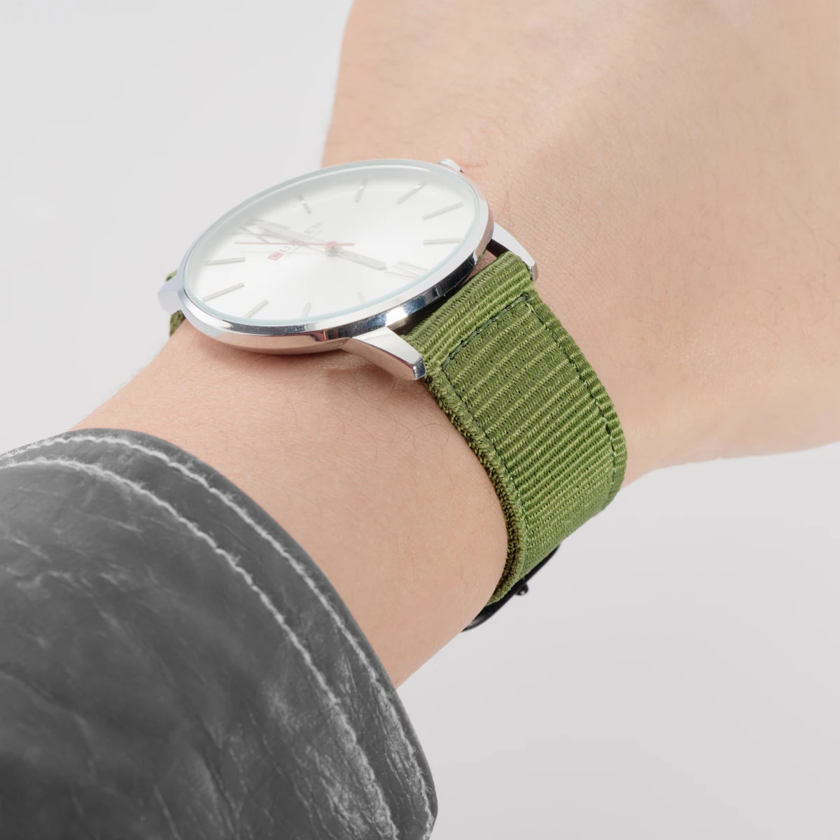 Adjustable Sports Nylon Quick-Release Woven Wristband Bracelet