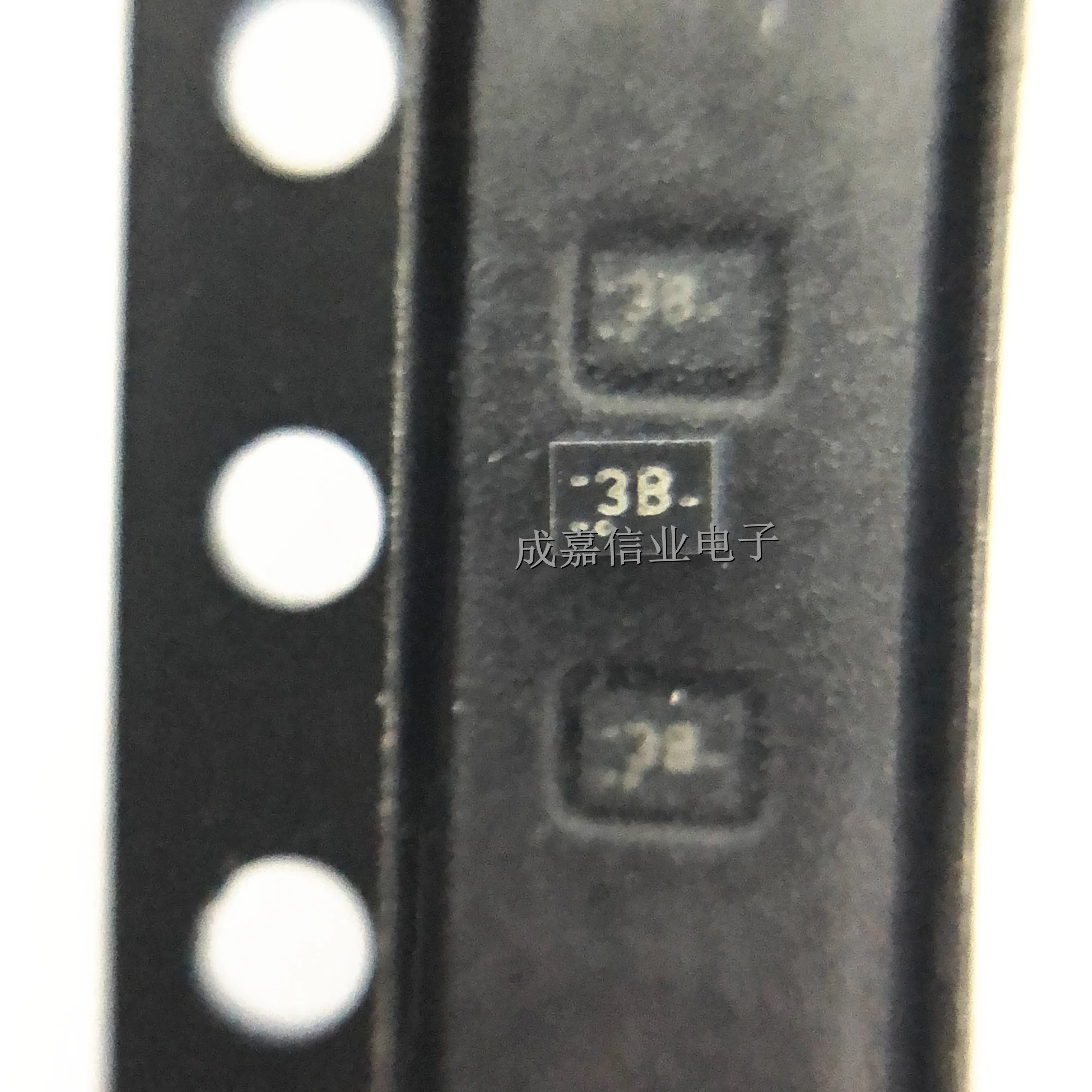 Рисунок 5 - TPD4S012DRYR SON-6 маркировка;