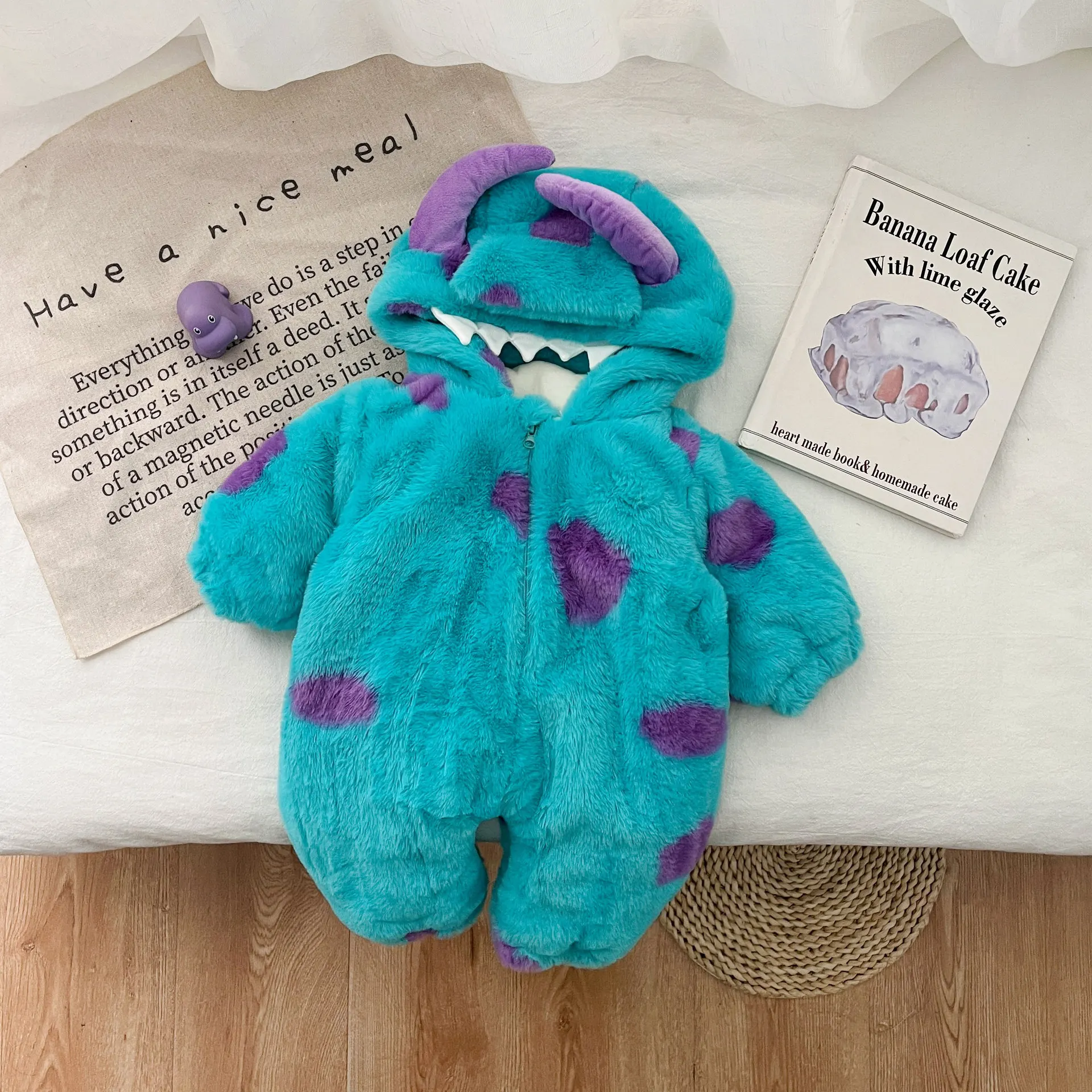 

Autumn Winter Cute Monsters Style Plus Velvet Thicken Hooded Jumpsuit Boy Girl Baby Fleece Cardigan Warm Romper Kid One-piece