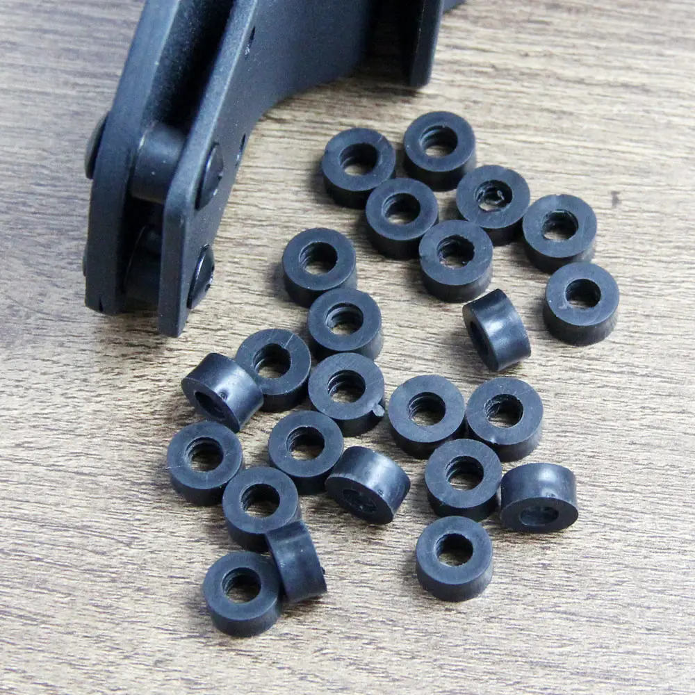 100개 홀스터 스페이서 블랙 나일론 원형 고무 와셔 5mm 두꺼운 O-링 패스너
