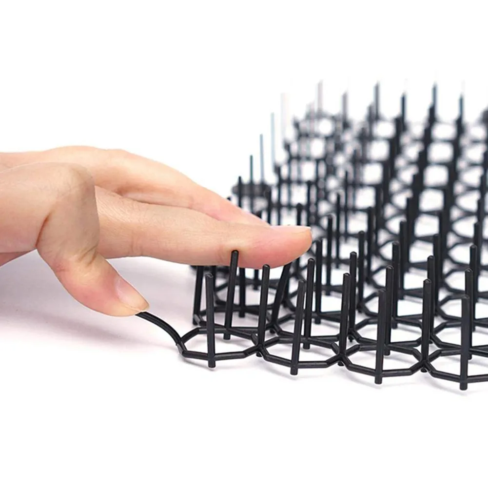 Garden Anti Cat Dogs Repellent Mat Prickle Strips 12PCS 200x155MM Safe Plastic Spike Thorn Cat Crates Gates Containment