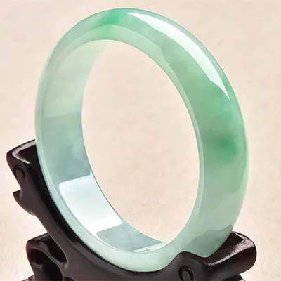 

zheru jewelry natural Burmese jadeite light green 54mm-64mm bracelet elegant princess jewelry for mother to girlfriend