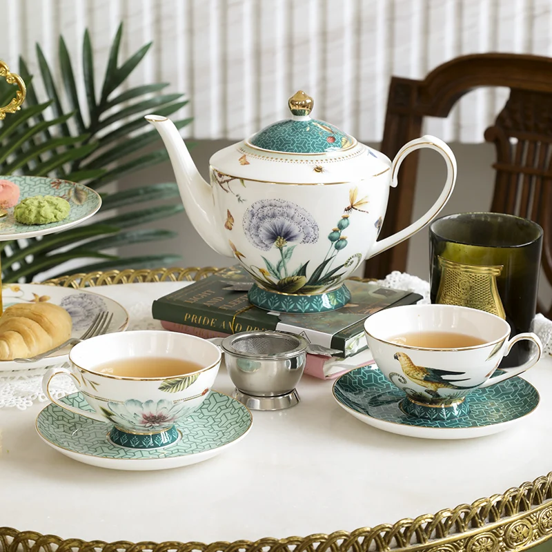 tazze-da-caffe-europee-bone-china-set-di-tazze-da-te-pomeridiano-retro-americane-di-lusso-tazza-da-caffe-in-ceramica-accessori-per-la-decorazione-della-casa