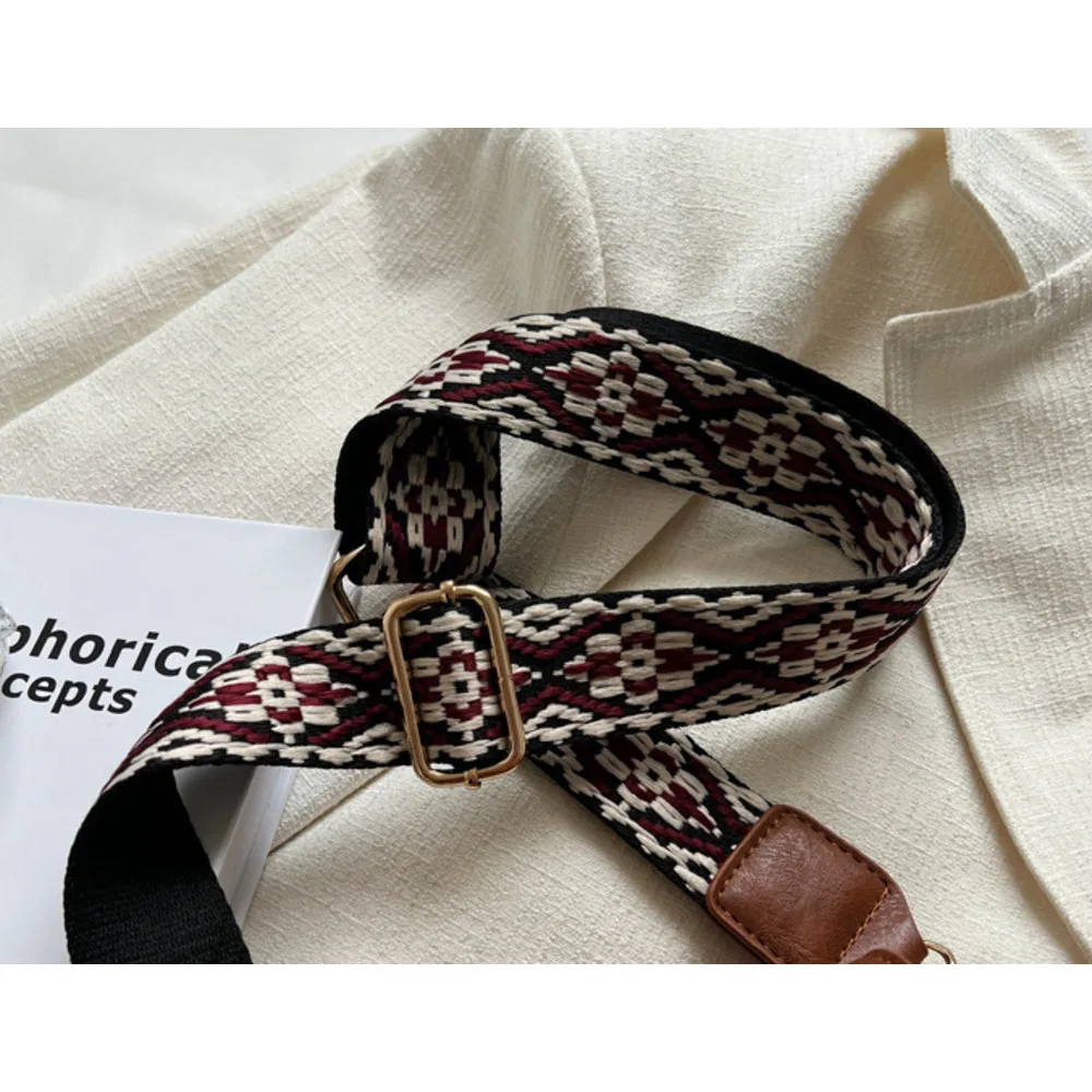 This year's popular Korean version of small for women 2024 new fashionable broadband crossbody bags, niche mobile_senzul.com