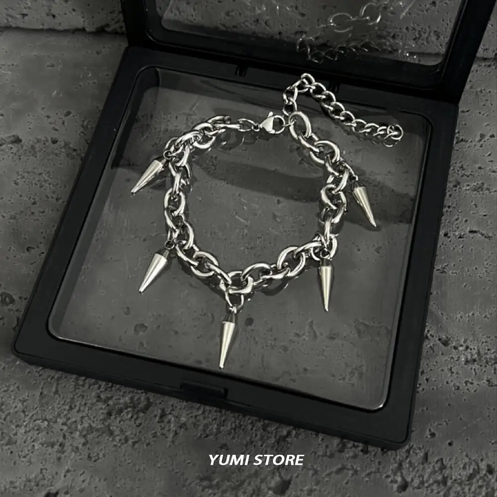 Punk Rivet Bracelet for Man Woman Hip Hop Titanium Steel Rivet Pendant Bracelet Retro Street Jewelry Kpop Accessories